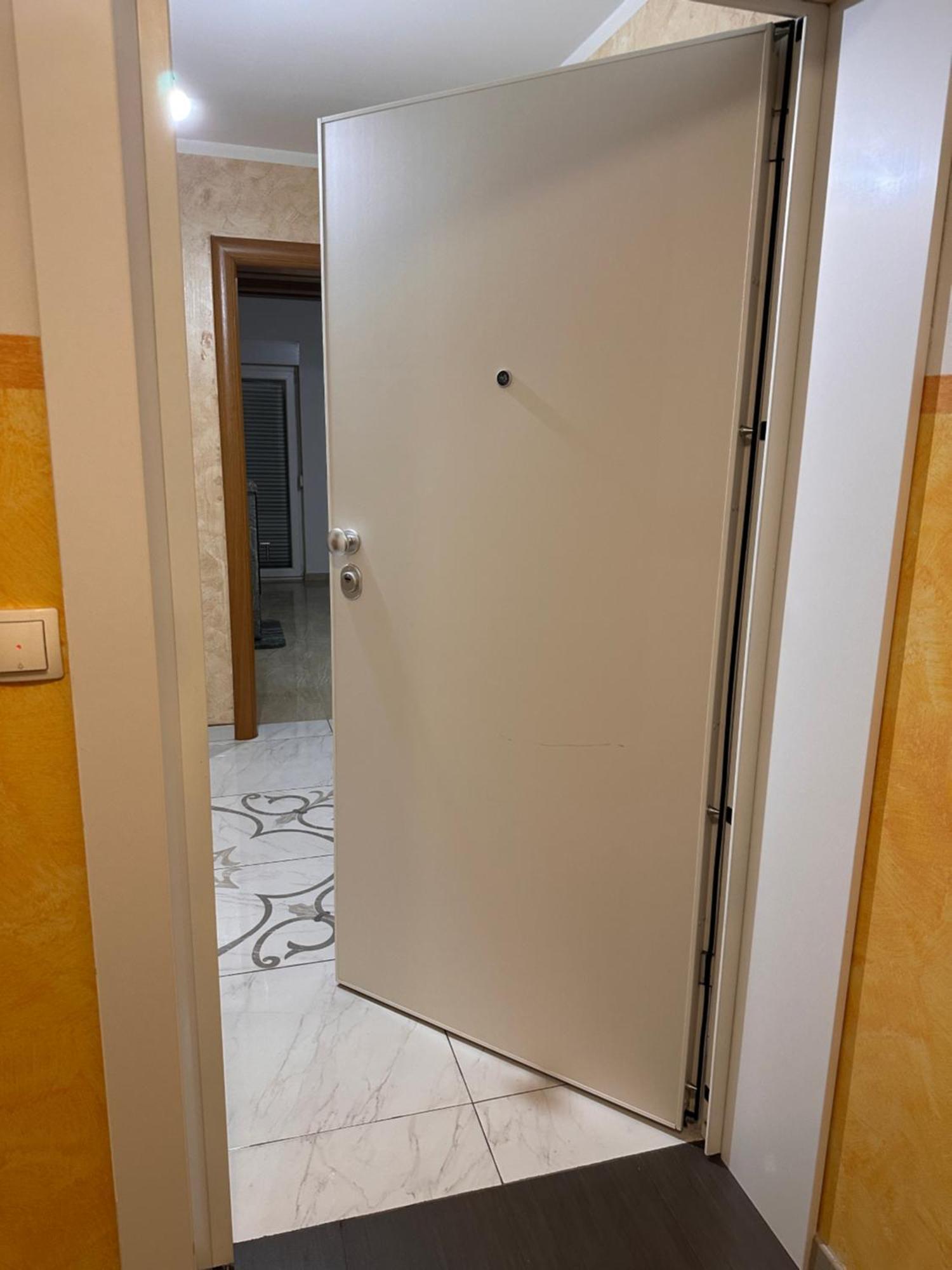 Rooms Near The Airport SJJ Esterno foto